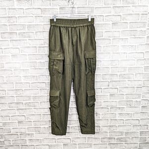 RICHIE LE Collection Nylon Cargo Pants in Green size Medium